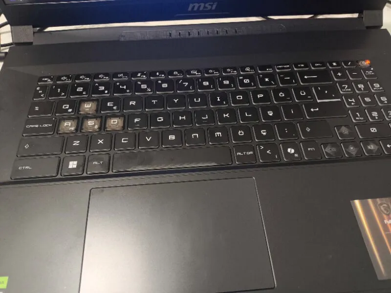 Günseli Başerliler — MSI KATANA 17 HX B14WFK-257XTR Intel Core i7 14650HX 16GB 1TB SSD RTX5060 Freeods 17.3" QHD 240Hz Taşınabilir Bilgisayar