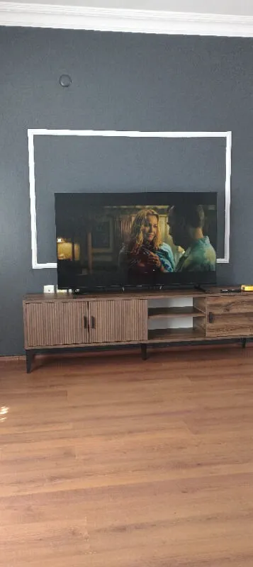 Safiye Karamanerler — Grundig 50 GKU 700 50'' 127 Ekran Uydu Alıcılı 4K Ultra HD Smart Google TV