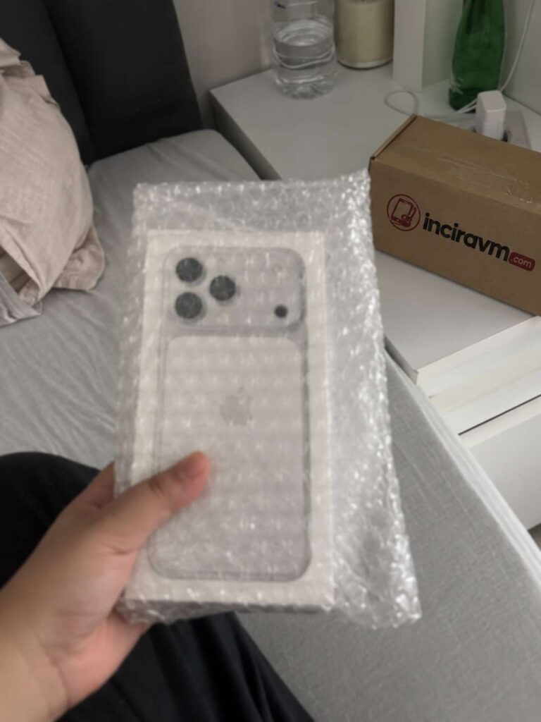 Nurhan Mutlu — Apple iPhone 17 Pro Max